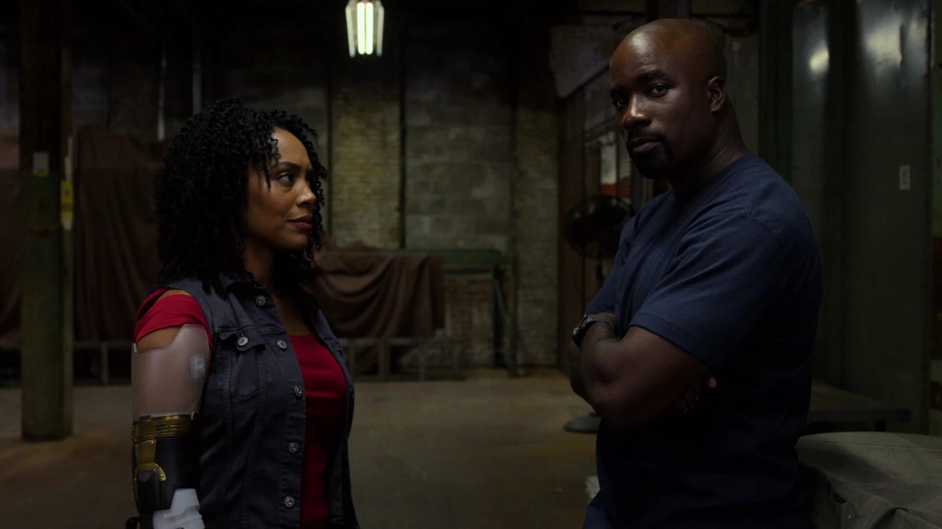 Image Luke Cage (2016) 1