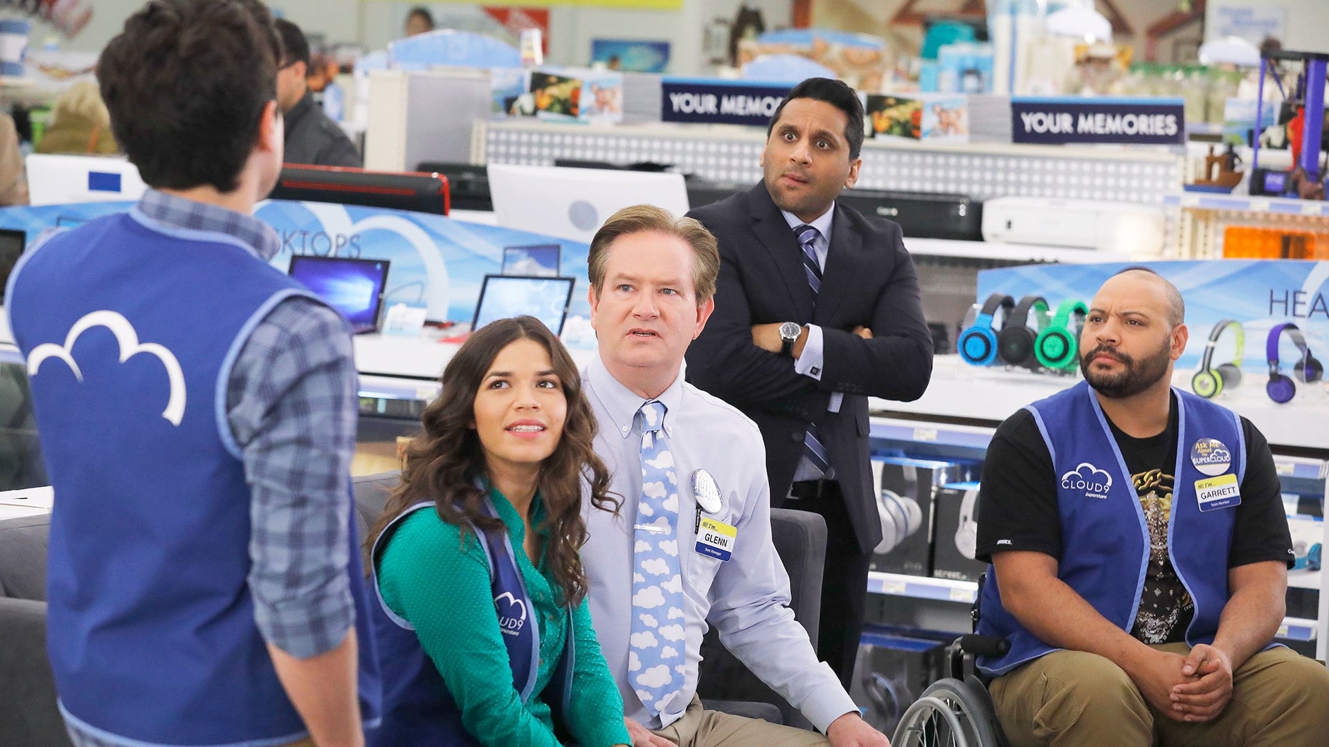 Image Superstore (2015) 1