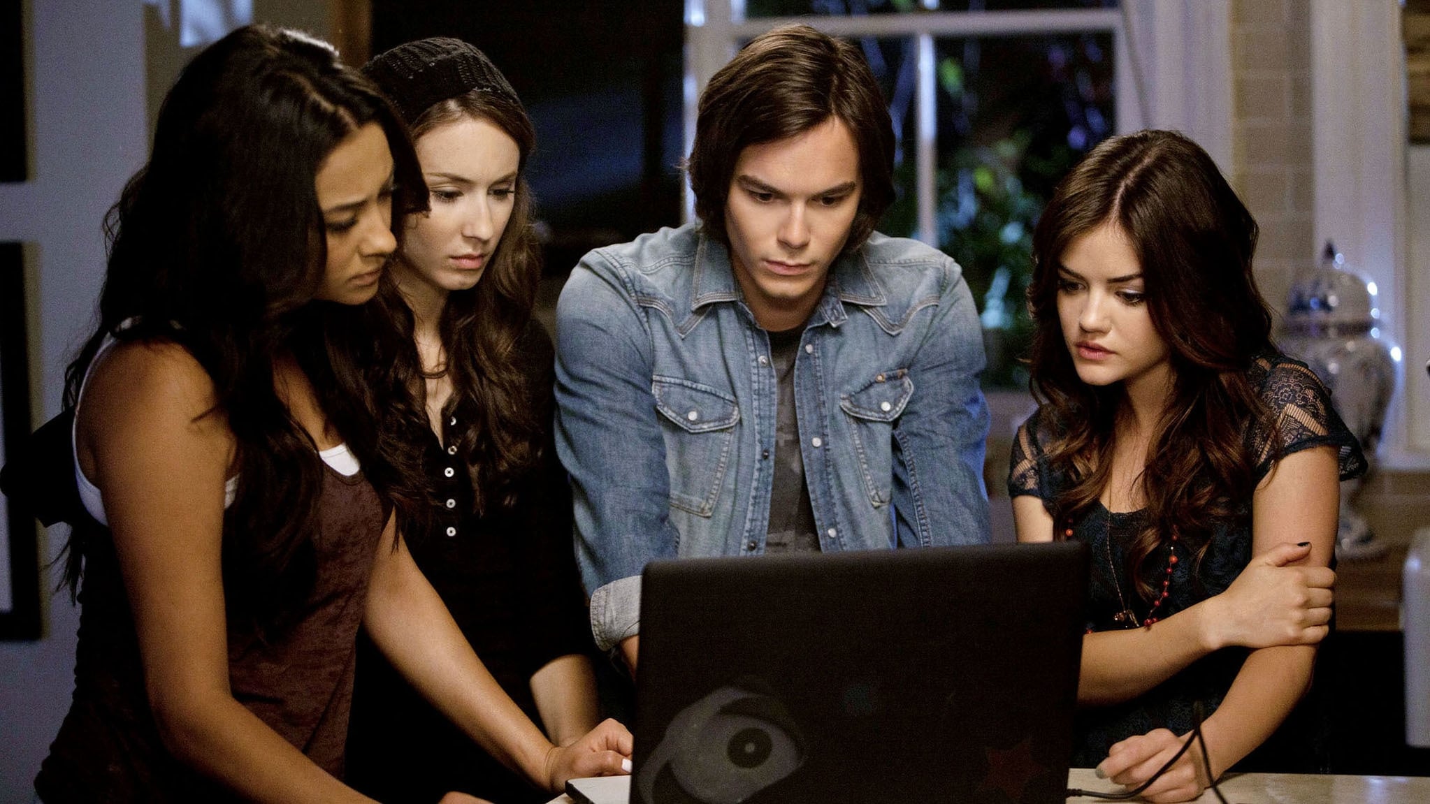 Image Pretty Little Liars (2010) 1